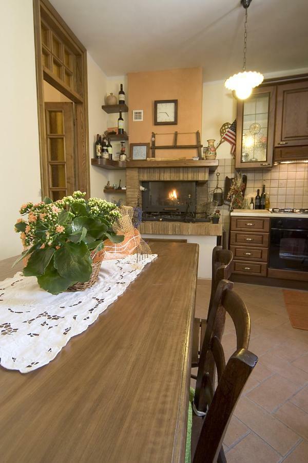 Angolo Del Gelsomino Castel Ritaldi Zewnętrze zdjęcie