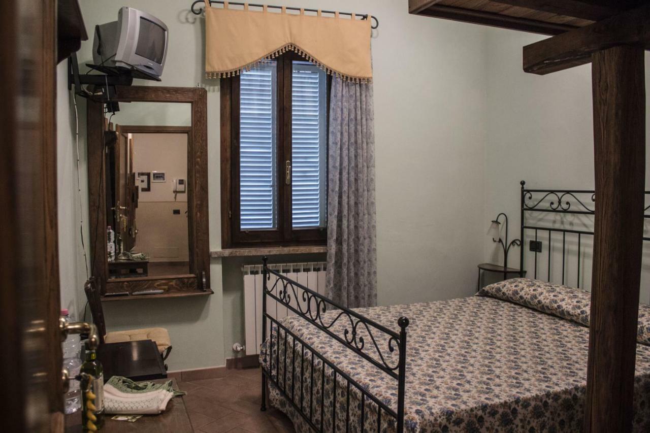 Angolo Del Gelsomino Castel Ritaldi Zewnętrze zdjęcie